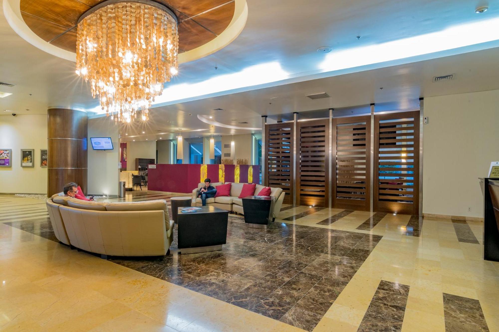 Hotel Lucerna Hermosillo Eksteriør bilde